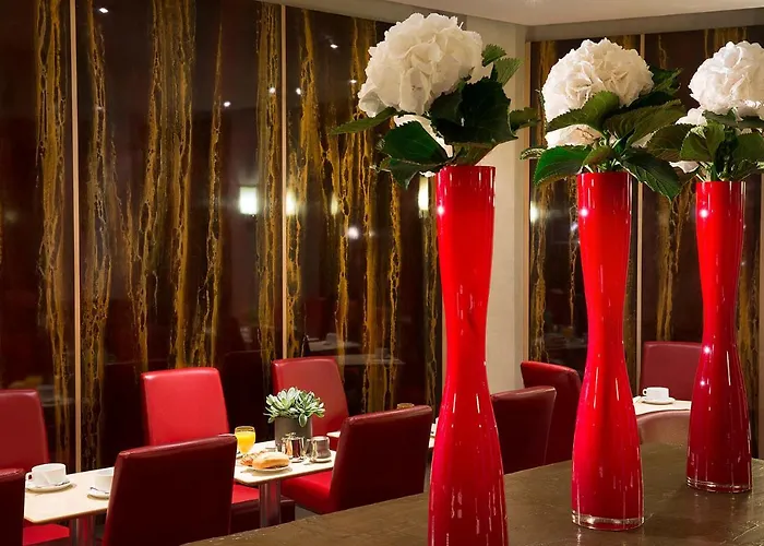 Hotel Du Printemps Parijs